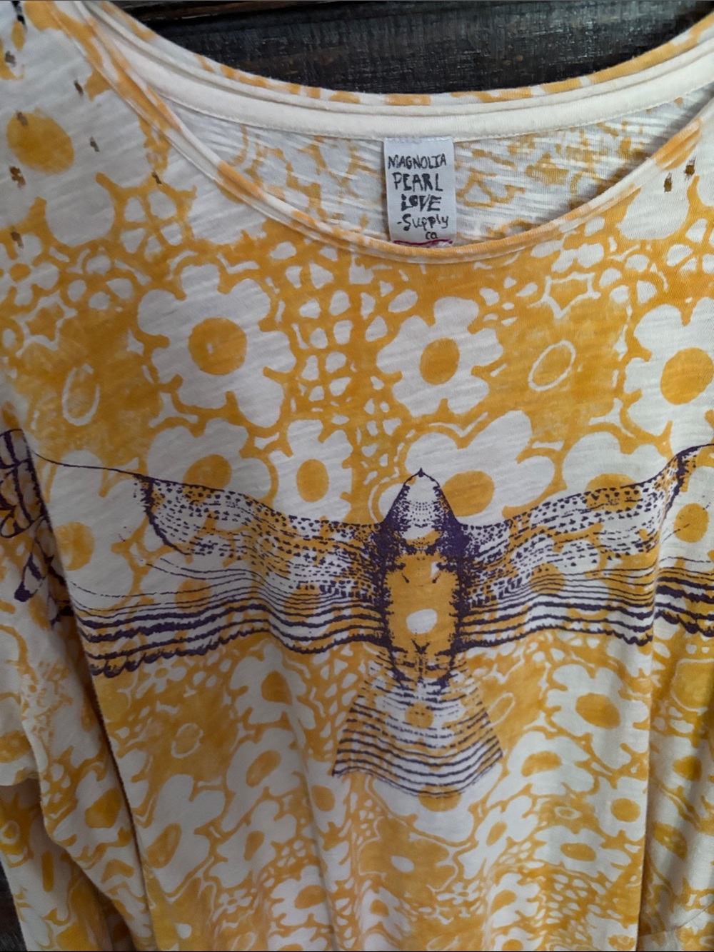 Magnolia Pearl Yellow Cream Floral Long-Sleeve Tee with Bird Graphic - Picture 3 of 6